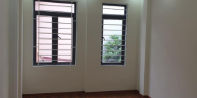 BÁN NHÀ Ở ĐỊNH CÔNG, NHÀ MỚI, NGÕ XE BA GÁC CHẠY.