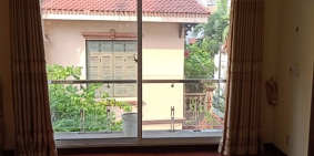 Bán nhà 32m2 x 5 tầng đường TRẦN ĐIỀN ngõ thông thoáng, ô tô đỗ cửa.