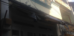 Tôi bán căn nhà đang cho thuê 8tr/tháng ở Trịnh Thị Miếng rộng 61m2, Sổ riêng. G