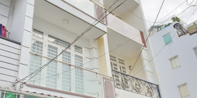 Bán nhà 3 lầu hẻm xe hơi 141 đường Tám Danh Phường 4 Quận 8