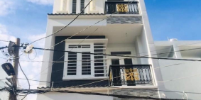 Nhà xây mới 2 lầu chính chủ đường Liên Khu 4-5 bán gấp giá tốt