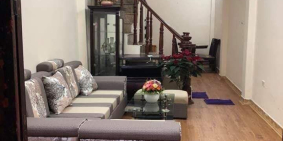 Bán nhà phân lô ngõ 72 Nguyễn Trãi 40m2, ô tô đỗ 30m.