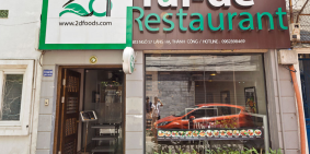 San nhượng nhà hàng trên phố Láng Hạ nhà rất đẹp và đông khách