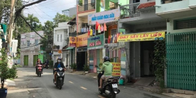 CHO THUÊ! Nhà mặt tiền nguyên căn tại Quận Tân Phú, TP HCM, giá tốt.