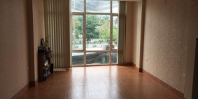 Cho thuê văn phòng tại Khuất Duy Tiến.