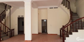 CHO THUÊ NHÀ LÀM VĂN PHÒNG, RỘNG RÃI, TIỆN NGHI