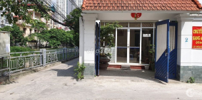 Cho thuê tầng 1, 70m2 - 2 phòng, 7 triệu, ngõ ô tô, phố Quan Nhân.