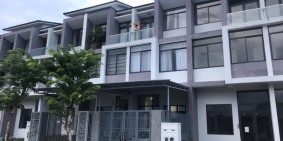 Bán nhà 3,5 tầng full nội thất chính chủ