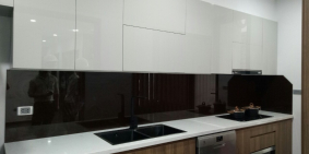 Cần bán căn hộ ở phố hàng không đường Nguyễn Văn Cừ