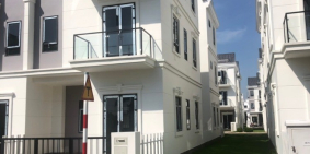 Bán gấp nhà phố Simcity dãy F, 6 x 14m, hướng Đông Bắc, view công viên