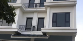 Bán nhanh nhà mặt phố 428 m2 giá đầu tư