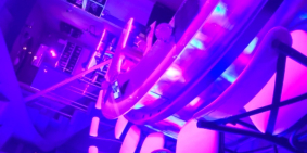 CẦN SANG NHƯỢNG MẶT BẰNG KINH DOANH QUÁN BAR ĐƯỜNG LÊ THÁNH TÔN, Q1 TPHCM