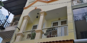 Bán nhà Tân Bình giá 7.9 tỷ,DT 70m2 x 4 tấm,hẻm xe hơi