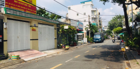 Cần bán biệt thự mặt tiền đường Lê Lư, 8m x 20m, nhà 2 lầu. Giá 16.5 tỷ.