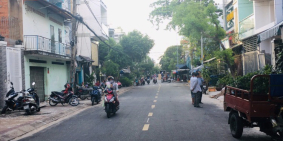 Bán nhà mặt tiền 44 Trần Thủ Độ Q.Tân Phú, DT: 4m x18.3m 2.5 tấm, Giá: 7.9 tỷ