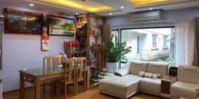 Bán nhanh nhà Nguyễn Chí Thanh, 40m, 5 tầng, MT 4,5m, gần phố, nhỉnh 4 tỷ