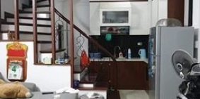 Bán nhà đẹp lô góc  Quận Ba Đình, 5 tầng,  để lại toàn bộ nội thất.