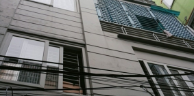 Nhà Ngõ 30 Trần Bình 59m2, , 6.2 Tỷ Ô tô đỗ cách nhà 5m.