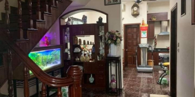 Bán nhà mặt phố Hoàng Sâm, Hà Nội 86m2x5T MT 5,5m 19,5 tỷ.