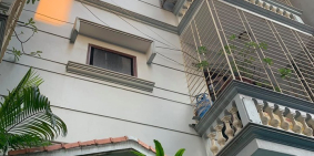 BÁN NHÀ XUÂN THỦY CẦU GIẤY 5 TỶ 3, HẠ 700TR, 72m x 4 TẦNG