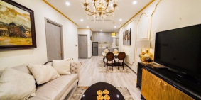 Căn hộ dát vàng giữa hồ nước biển chuẩn 7 sao