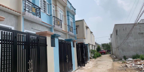 BÁN NHÀ 2 TẦNG KHU VỰC HỐC MÔN