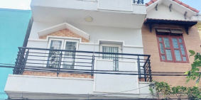 Bán nhà mặt tiền đường số Lý Phục Man, P. BT, Q7