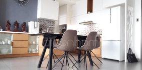 Cho thuê căn hộ Tropic Garden 3phòng ngủ- ban công lớn- đầy đủ nội thất.