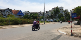 Bán đất biệt thự trống mặt tiền đường Thân Văn Nhiếp, KDC Sông Giồng.