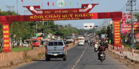 Cần Bán Đất Mặt Tiền Trung Tâm TP. Đồng Xoài, giá 700 triệu.