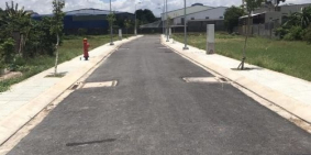 Đường Hương Lộ 2 . Bán lô đất thổ cư 90m2, SHR 100%. Bán 830tr