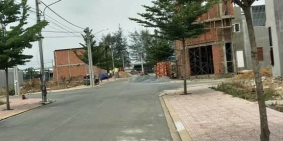 Chỉ với 450 triệu sở hữu ngay lô đất nằm ngay mặt tiền đường