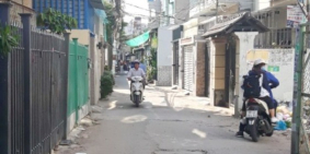 Bán lô đất mặt tiền hẻm 1135 Huỳnh Tấn Phát phường Phú Thuận Quận 7