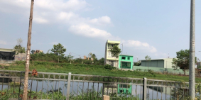 Bán đất mặt tiền kênh Ba Bò, Ngô Chí Quốc, dt 62m2 thổ cư 100%, XDTD, giá 2.4 tỷ