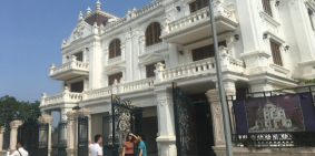 Bán đất nền Hòa Lạc cạnh sân golf Đồng Mô đã sổ đỏ