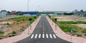 bán lô đất ngay MT 22/12 sổ hồng riêng ,LH:0938160642