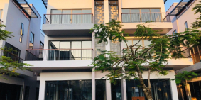 CHÍNH CHỦ CHO THUÊ SHOPHUSE GẦN KHÁCH SẠN MƯỜNG THANH FULL NỘI THẤT GIÁ TỐT