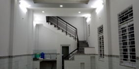 Cho thuê nhà nguyên căn 01 trệt + 01 lầu