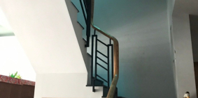 Cho thuê nhà  mặt tiền 3 tấm 4 pn 4wc tiện mở văn phòng hoăc công ty