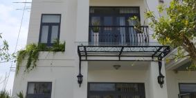 Biệt thự nằm trong sân golf cạnh khu đô thị Vingroup Đức Hòa