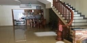 Chính chủ cần Bán liền kề V5A KĐT Văn phú, Hà Đông cạnh tòa CC CT12B. Hoàn thiện