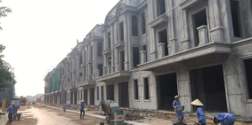 BÁN LIỀN KỀ 130M2 VIEW CÔNG VIÊN, GẦN TRUOFNG HỌC, KHU MUA SẮM