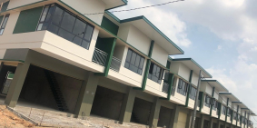 nhà mới xây diện tích 80m2, gần siêu thị Vinmart và đại học Việt Đức