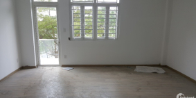 Bán nhà phố 1 trệt và 2 lầu Nhà Xinh Residential