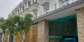 Chính chủ cần bán nhà mặt tiền TTHC Dĩ An SHR 80m2/3,9tỷ