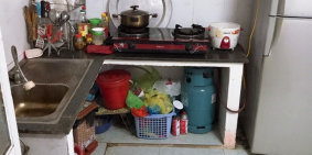 BAN NHA RIENG TRONG NGO VAN KIEP, THUONG LY, HONG BANG