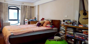 Bán nhà Ngọc Lâm 58m2 MT6m 5 tầng mới view hồ 4.1 tỷ