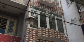 Bán nhà MT 119 Lãnh Binh Thăng,P12,Q11 1 Trệt 3 Lầu