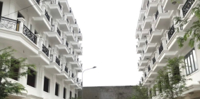 Bán nhà ngay ngã tư Ga, 1 lửng 3 lầu SHR giá 3.8 tỷ