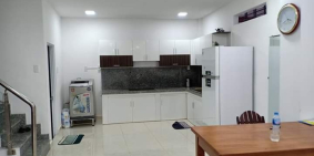 Nhà bán dưới 3.25 tỷ P10 Tân Bình, 38m2, hẻm 3m.